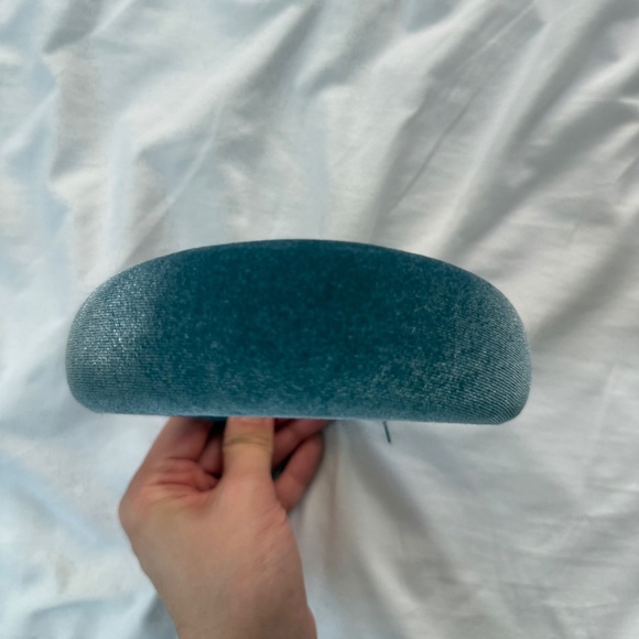 Velvet headband blue